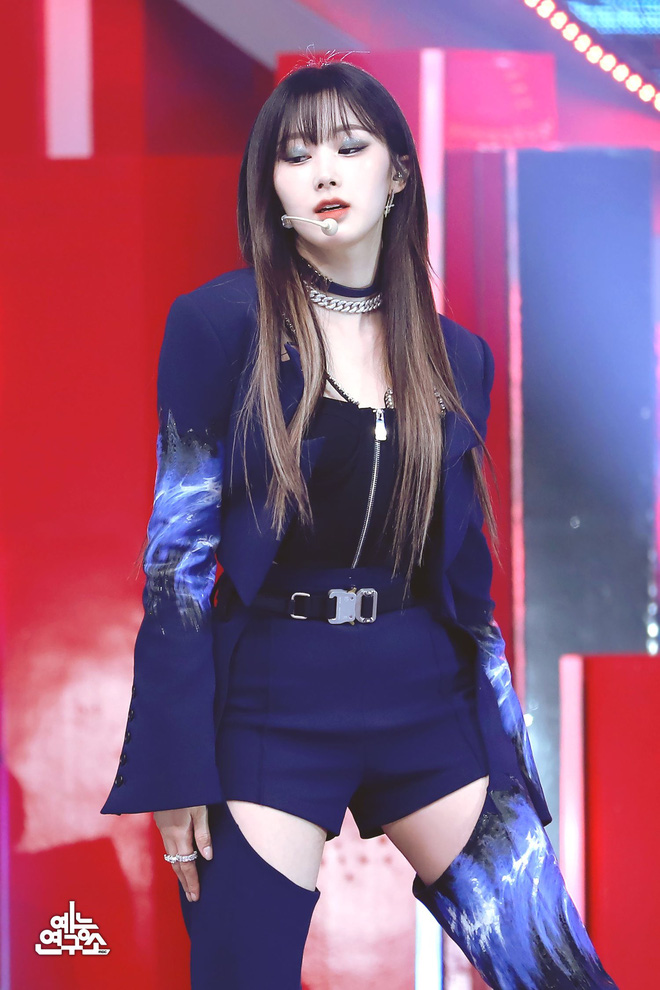 Nữ idol bùng nổ visual hậu giảm cân