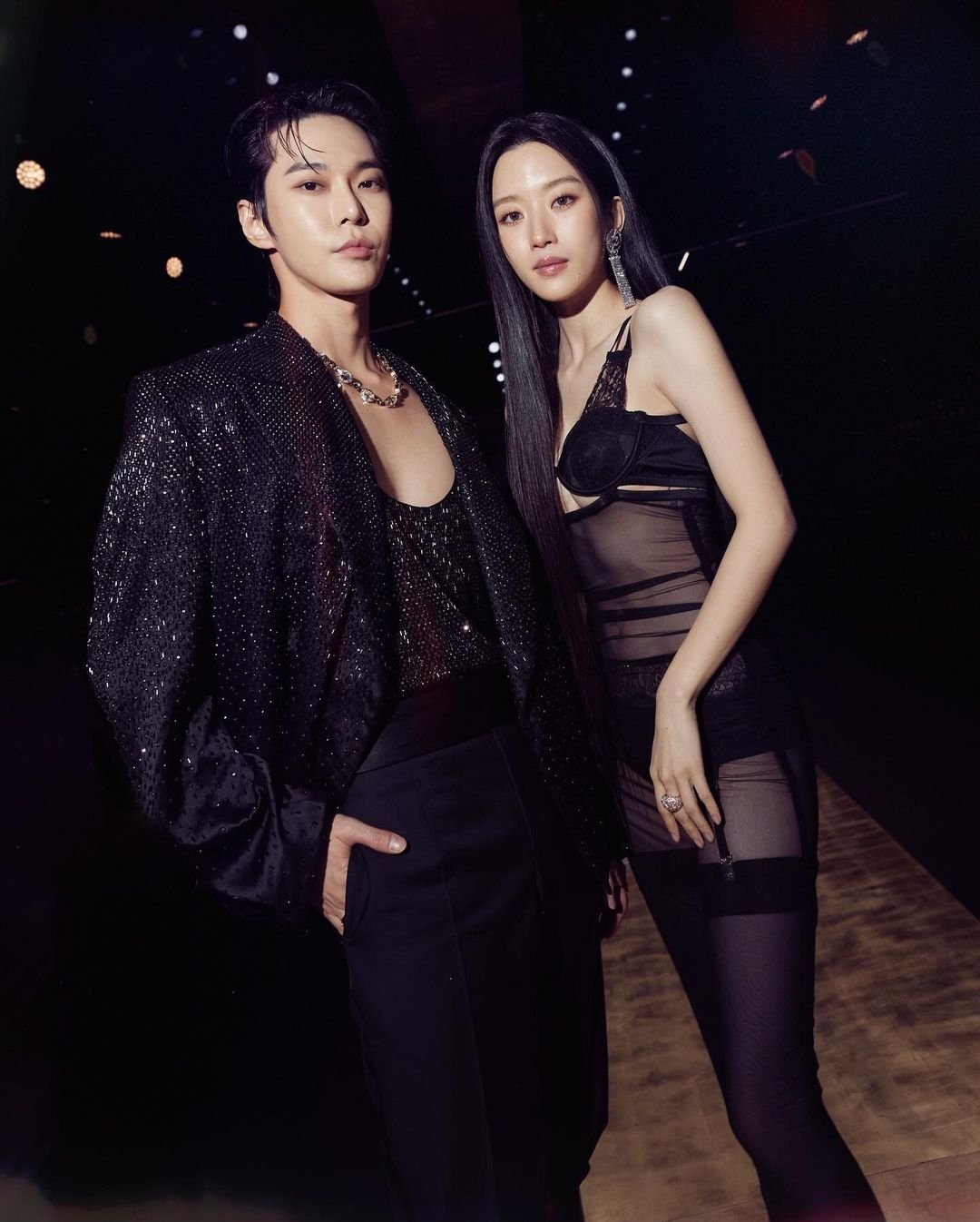 Moon Ga Young trong lần đầu hở bạo