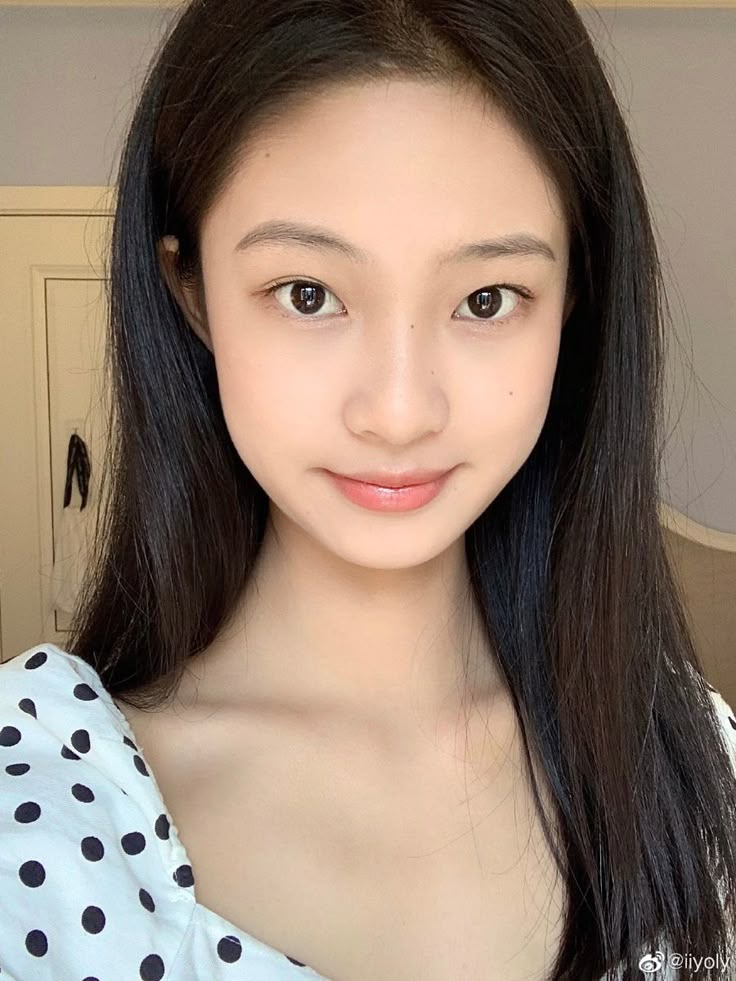 Rau chân vịt giúp da căng mọng bền lâu như đang uống collagen