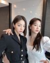 Thời trang của 2 mỹ nhân phim ‘Hẹn hò chốn công sở’