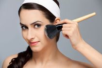 Bí quyết nào để chọn phấn trang điểm cho từng loại da ?