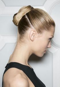 Những kiểu tóc đẹp thập niên 70 