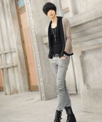 Bí quyết mix áo khoác cardigan với áo sơ mi nam 