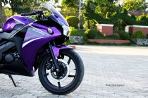 Honda CBR150 phiên bản Candy Violet lạ mắt