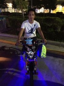 Satria F150 đẹp lạnh lùng lạ lẫm nơi nước bạn