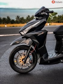 Vario độ đẹp mê ly sau ca phẫu thuật dàn chân độc đáo