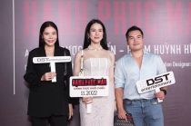 Dàn sao Việt khoe sắc trên thảm đỏ phim ‘Hạnh Phúc Máu’