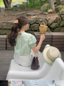 Những kiểu sơ mi được sao Hàn ưu chuộng