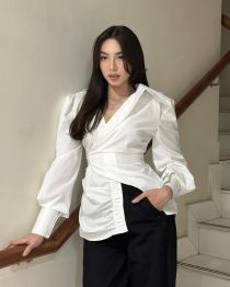 Phối sơ mi trắng sang xịn như sao Việt