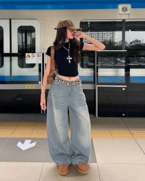 Nàng GenZ nên có một chiếc barrel jeans trong tủ