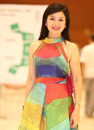  Diễn viên Thu Hà, Thủy Tiên váy áo thanh lịch ở sự kiện 