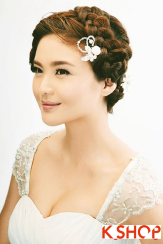 Kiểu tóc tết cô dâu đẹp lãng mạn cho ngày cưới