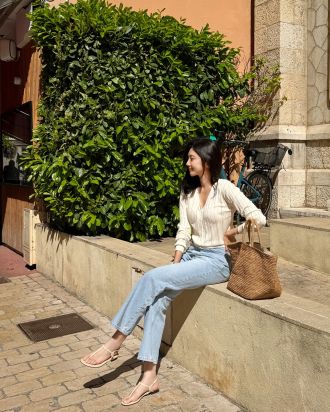 5 mẫu giày bệt lý tưởng để phối với quần ống rộng