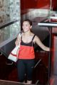 Đột nhập phòng gym xem Á hậu Thiên Lý luyện tập
