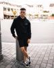 5 cách phối đồ streetwear giúp chàng xuống phố phá cách độc đáo