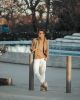 8 cách phối đồ với quần jeans trắng giúp chàng định hình phong cách mạnh mẽ