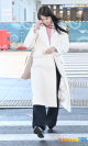 Học hỏi guu thời trang sân bay của Yoona giúp chị em nâng tầm phong cách