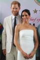 Meghan Markle chuộng thời trang gợi cảm ?